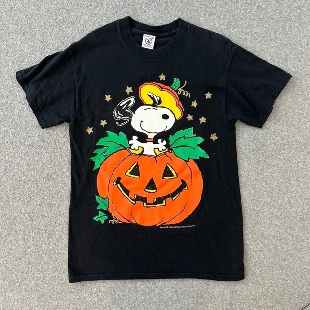 Vintage Snoopy Halloween Pumpkin T-Shirt Medium Delta Pro Weight Black Peanuts